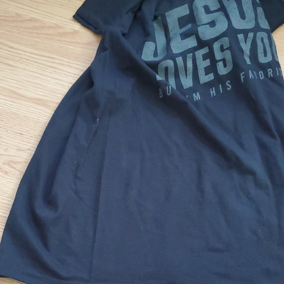 Men's Black Graphic Tee - Jesus Loves You - Picture 5 of 6